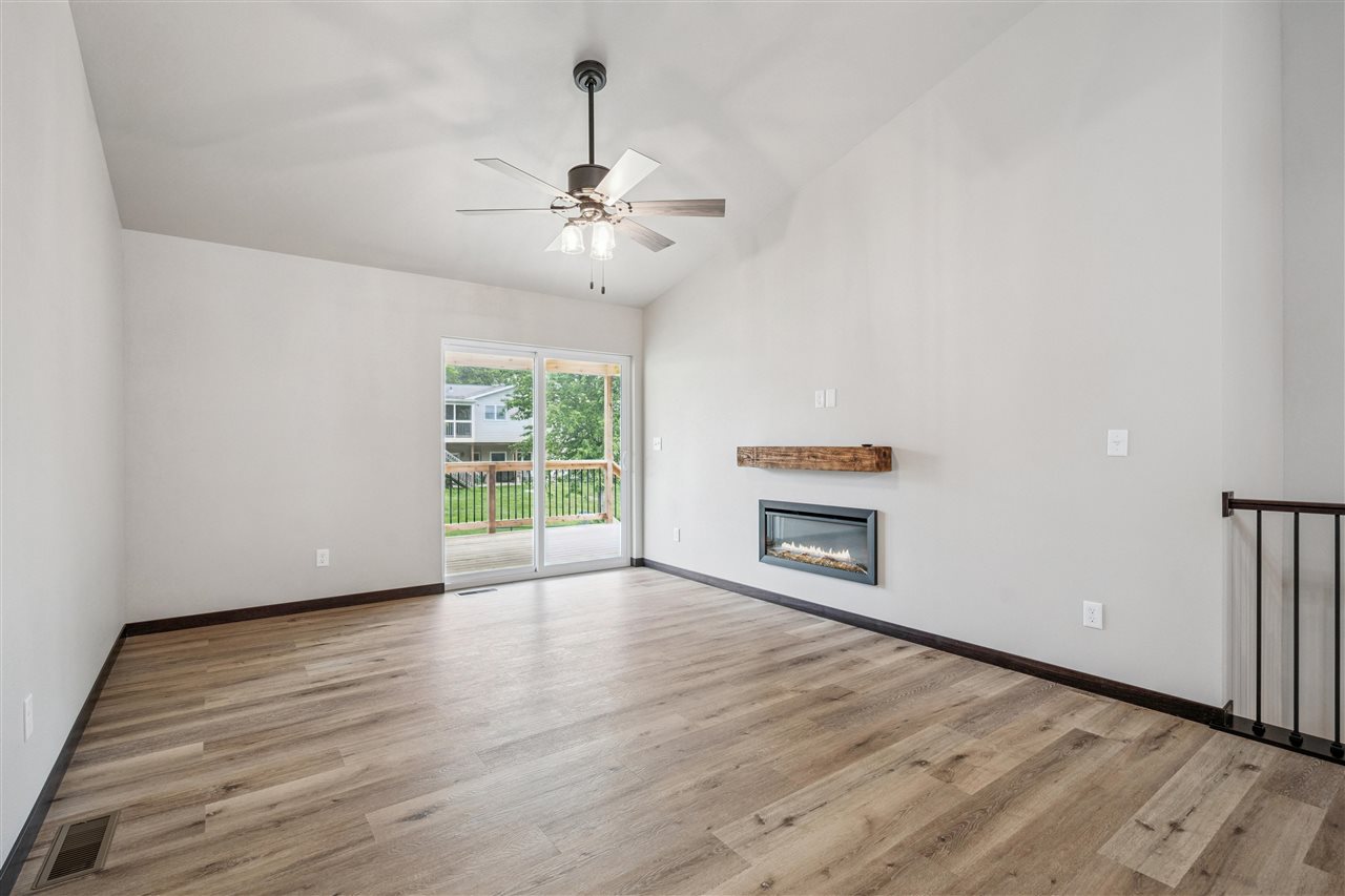 817 Prairie View Drive West Branch IA 52358
