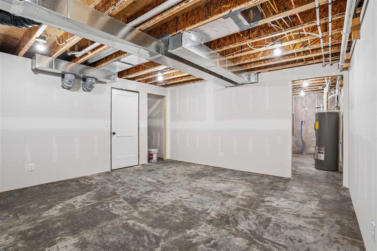817 Prairie View Drive West Branch IA 52358