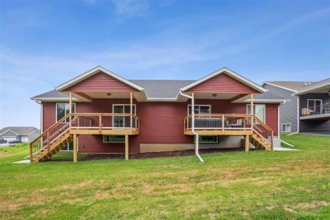 817 Prairie View Drive West Branch IA 52358
