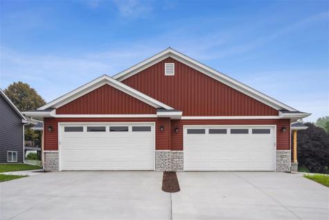 817 Prairie View Drive West Branch IA 52358