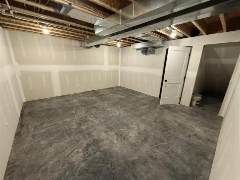 817 Prairie View Drive West Branch IA 52358