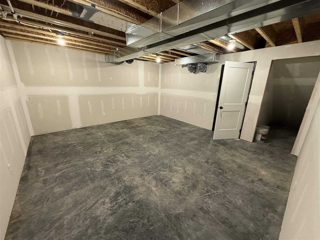 817 Prairie View Drive West Branch IA 52358