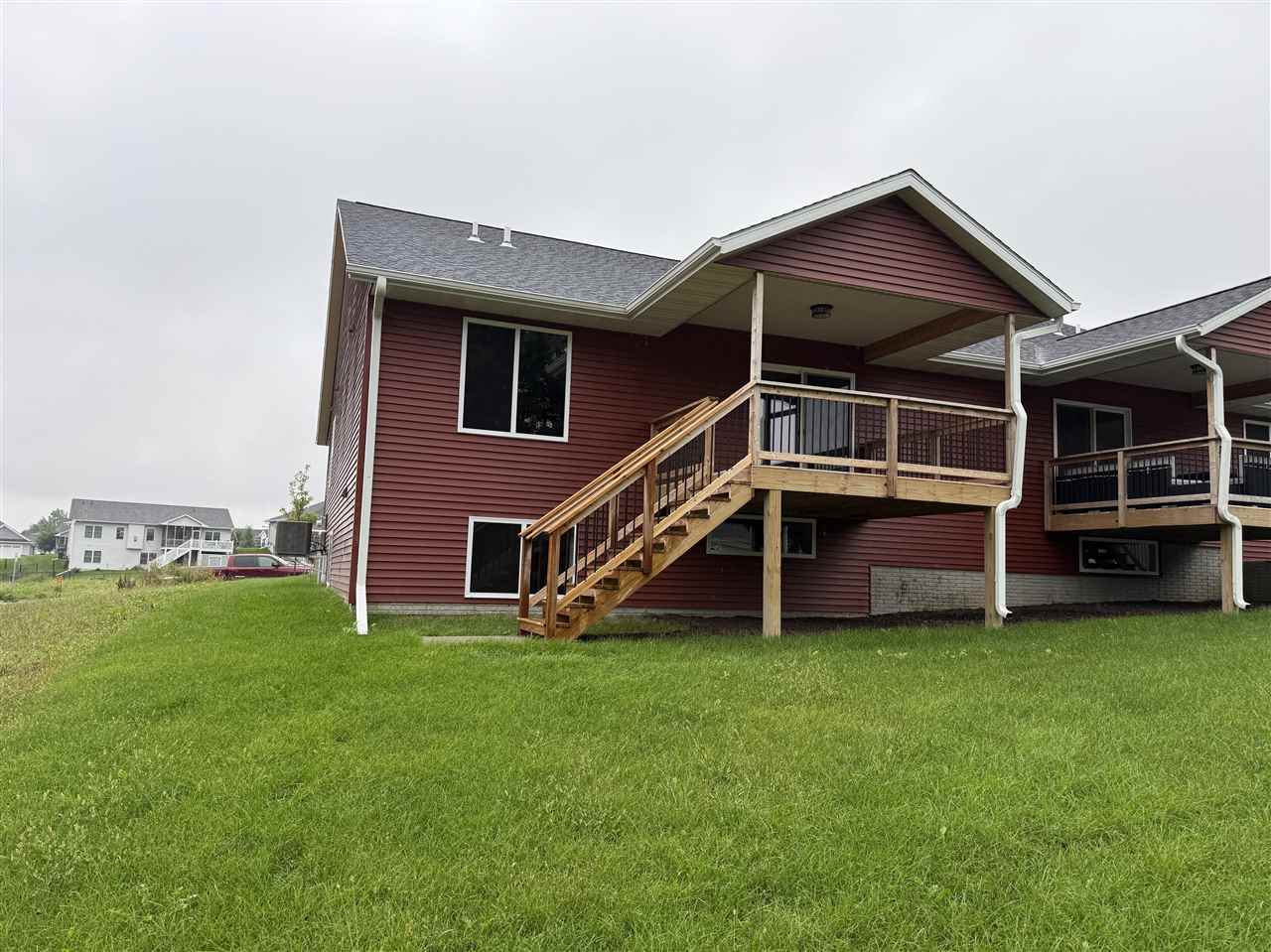 817 Prairie View Drive West Branch IA 52358