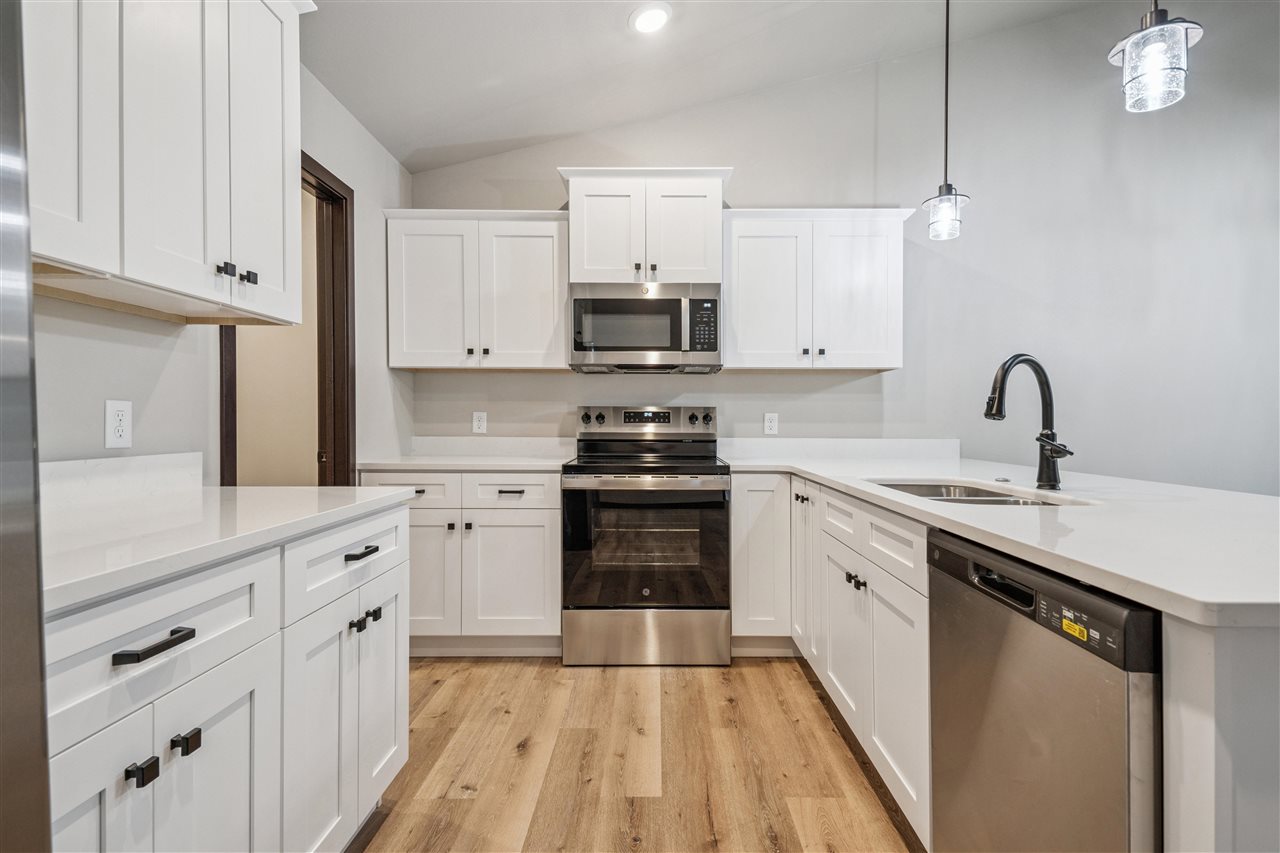 817 Prairie View Drive West Branch IA 52358