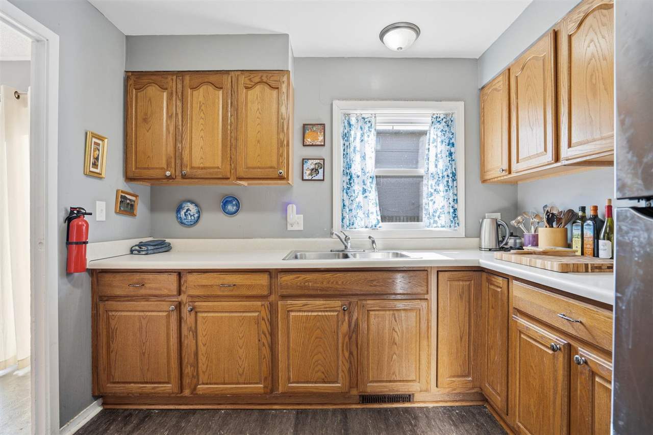 51 Oklahoma Avenue SW Cedar Rapids IA 52404