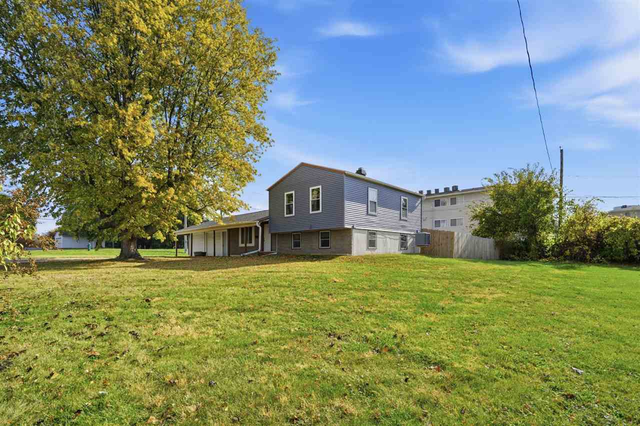 51 Oklahoma Avenue SW Cedar Rapids IA 52404