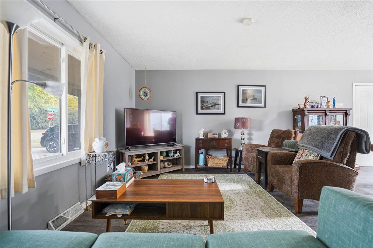 51 Oklahoma Avenue SW Cedar Rapids IA 52404