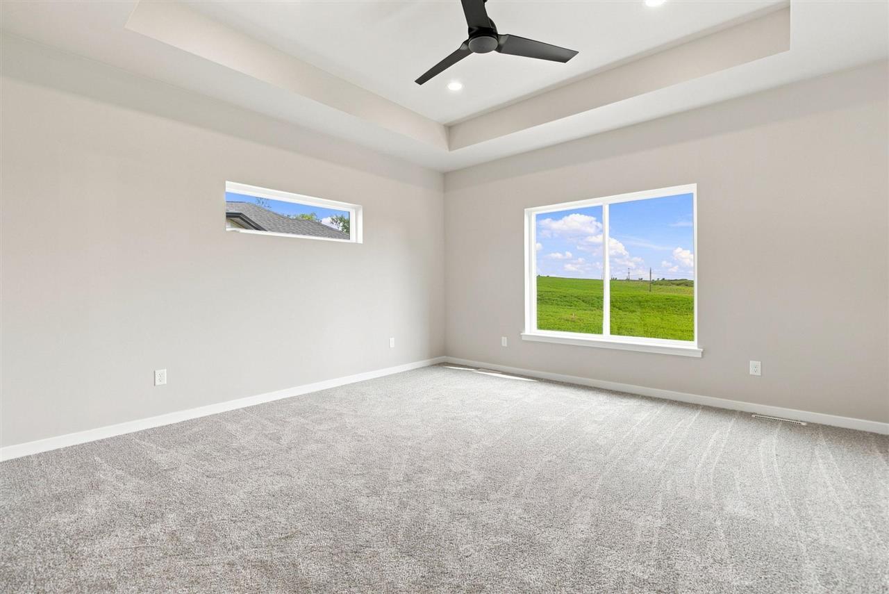 3048 Ridgeview Circle Coralville IA 52241