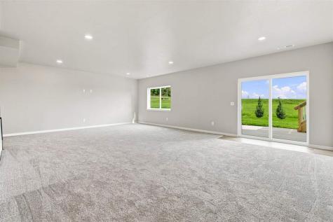 3048 Ridgeview Circle Coralville IA 52241