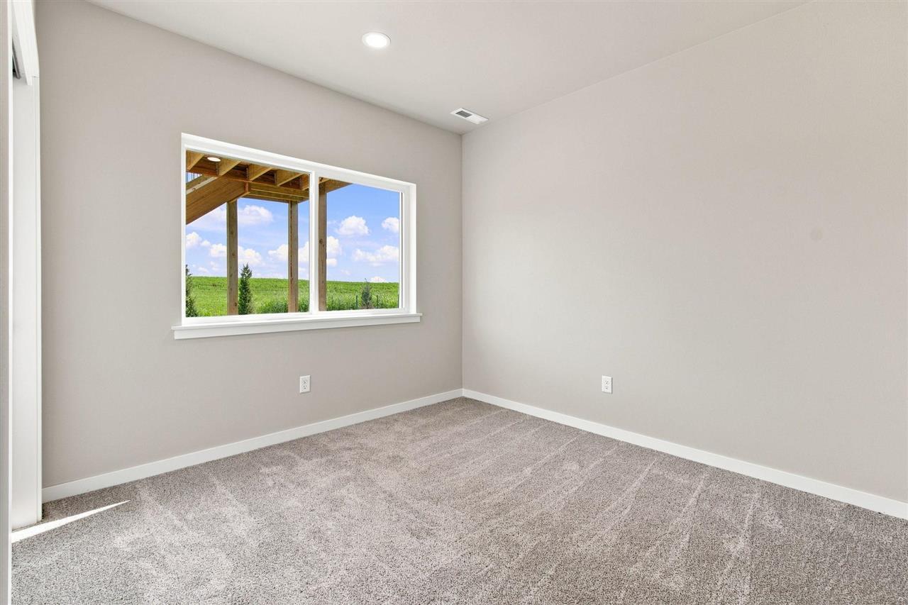 3048 Ridgeview Circle Coralville IA 52241