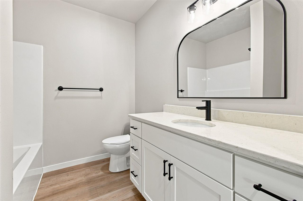 3048 Ridgeview Circle Coralville IA 52241
