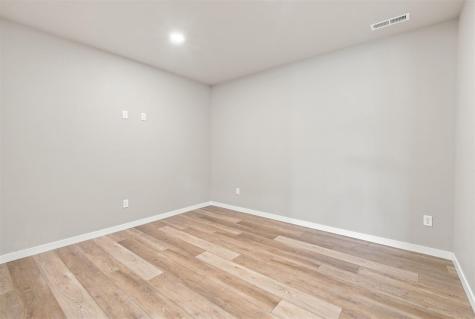 3048 Ridgeview Circle Coralville IA 52241