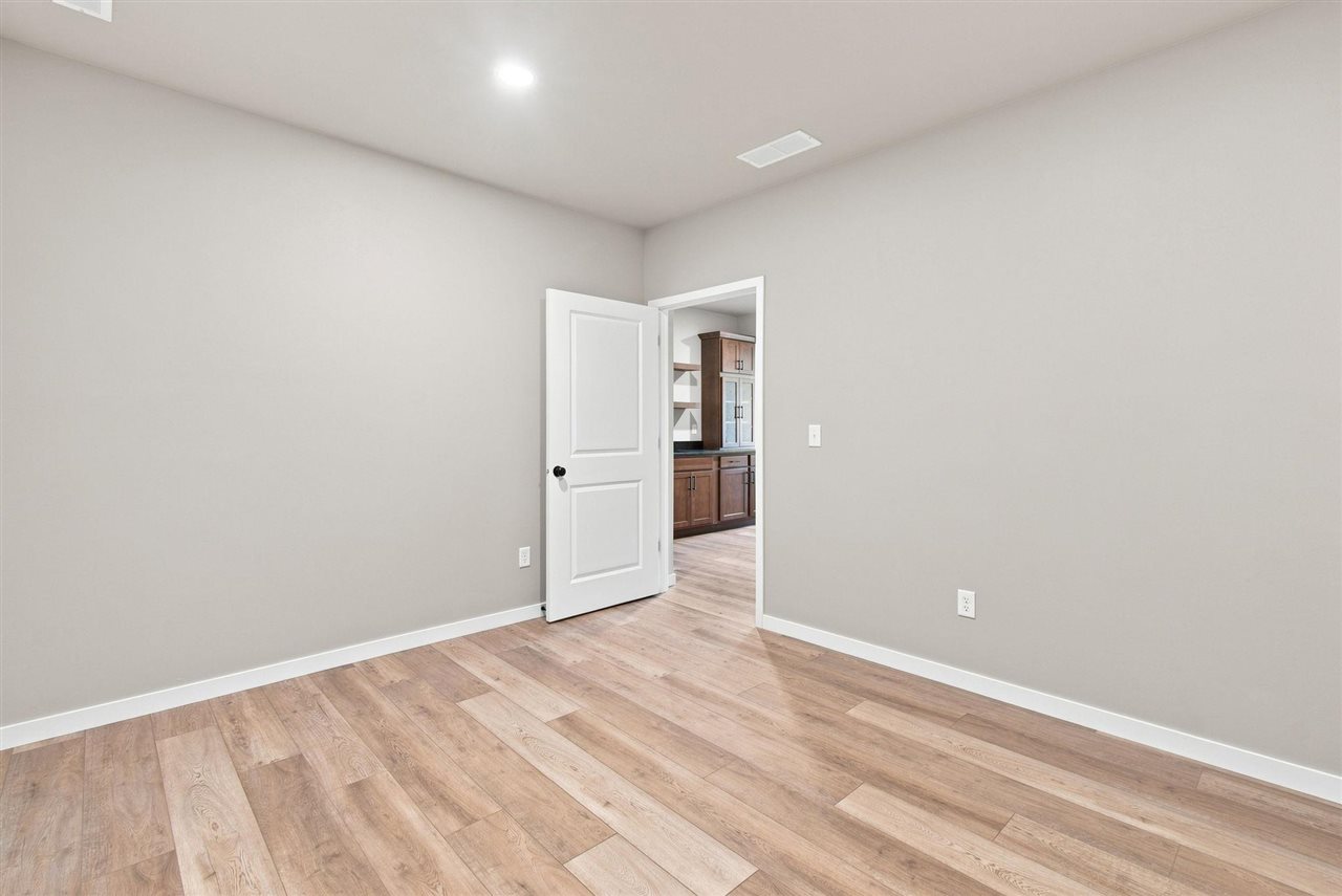 3048 Ridgeview Circle Coralville IA 52241