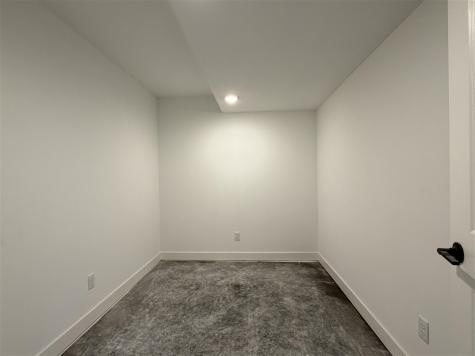 1415 Legend Drive Tiffin IA 52340