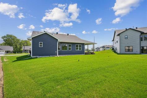 1415 Legend Drive Tiffin IA 52340