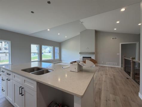1415 Legend Drive Tiffin IA 52340