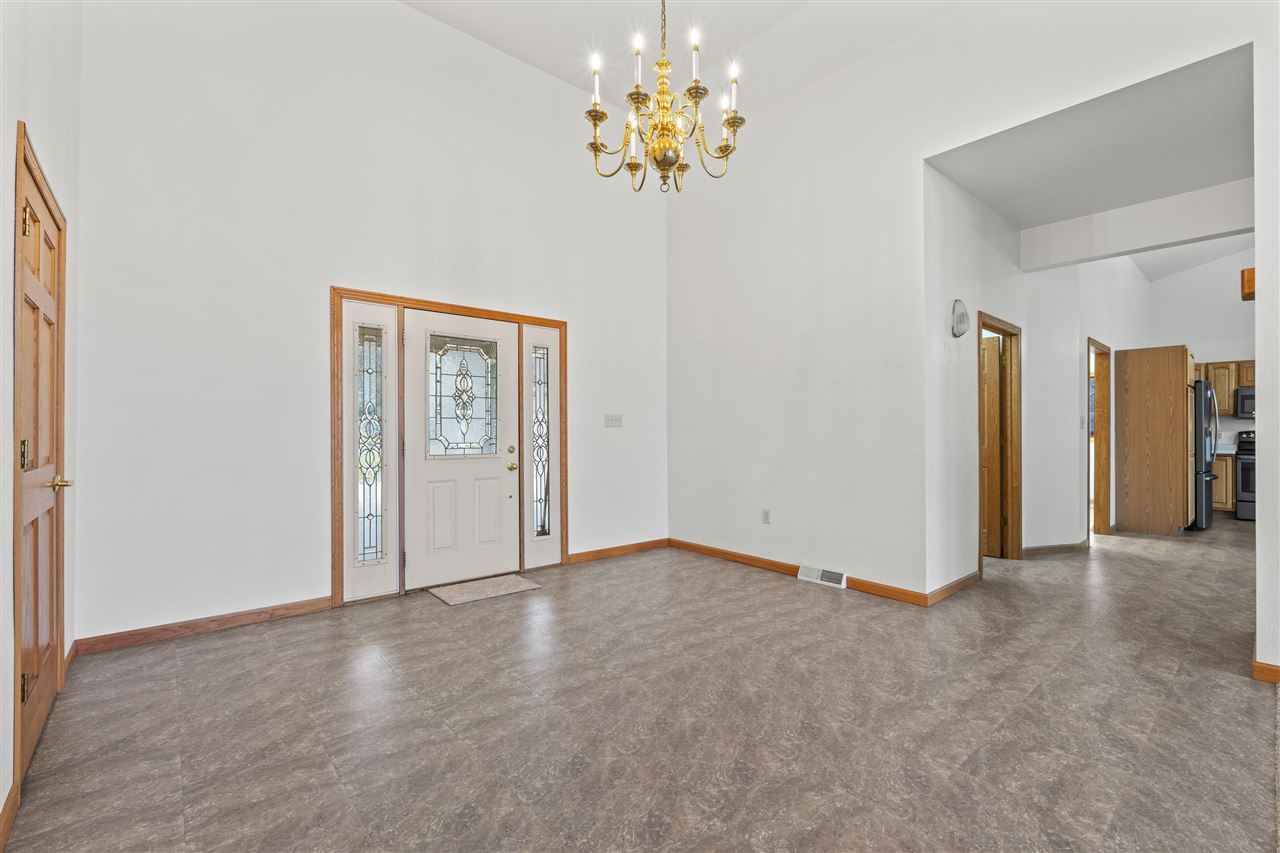 101 E 13th Street IA 50674