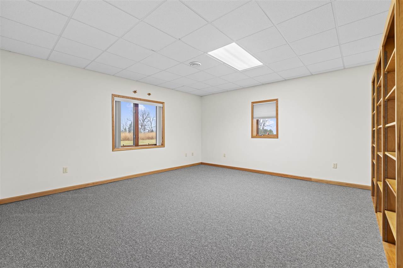 101 E 13th Street IA 50674