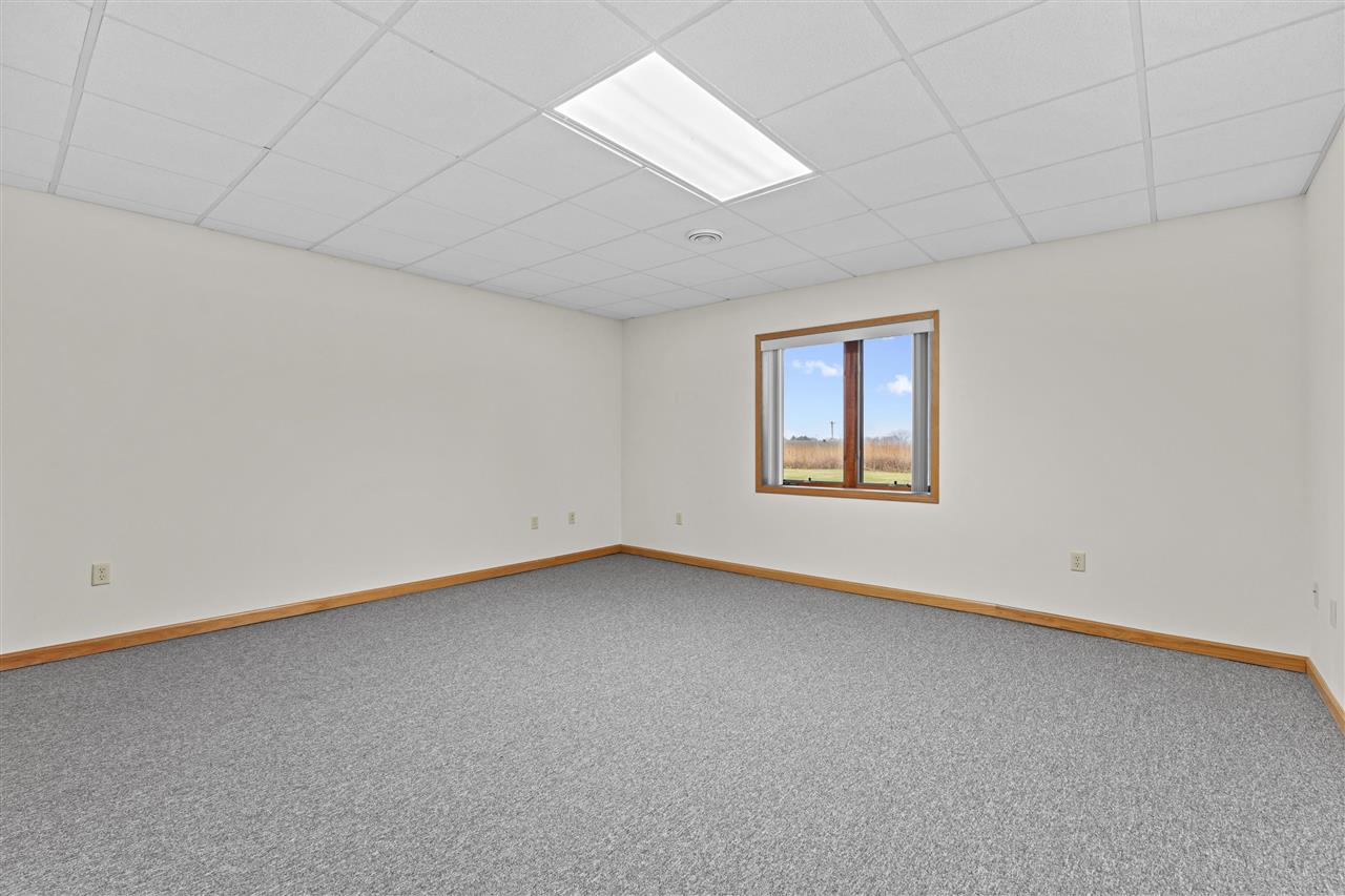 101 E 13th Street IA 50674