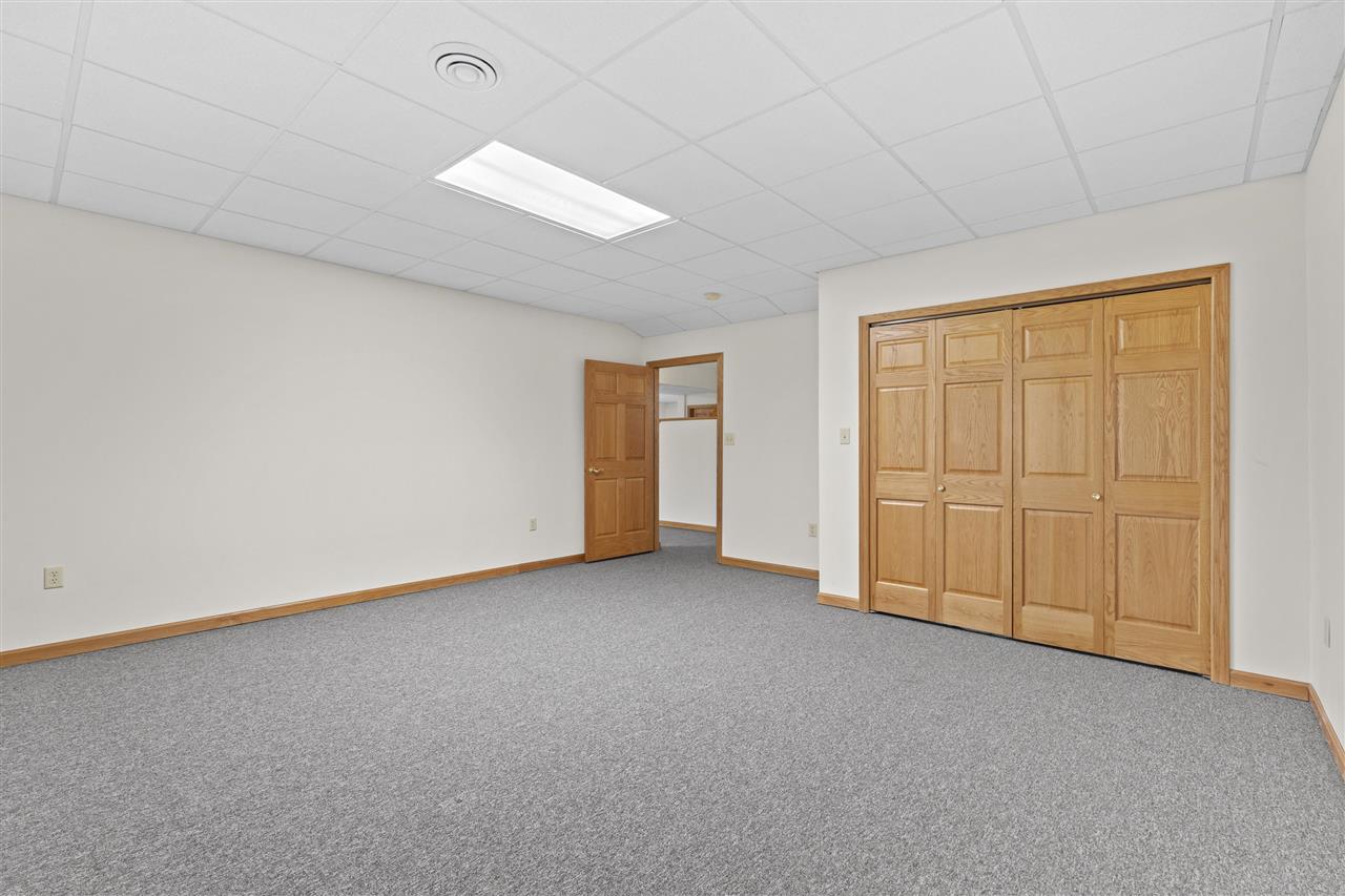 101 E 13th Street IA 50674