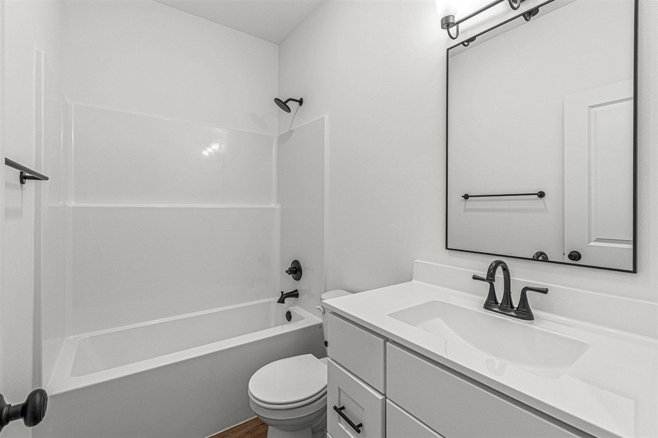 270 Pine Grove Lane Iowa City IA 52446