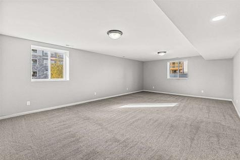 270 Pine Grove Lane Iowa City IA 52446