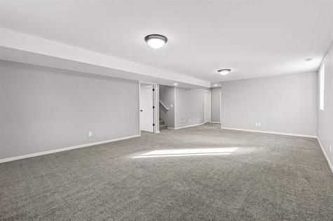 270 Pine Grove Lane Iowa City IA 52446