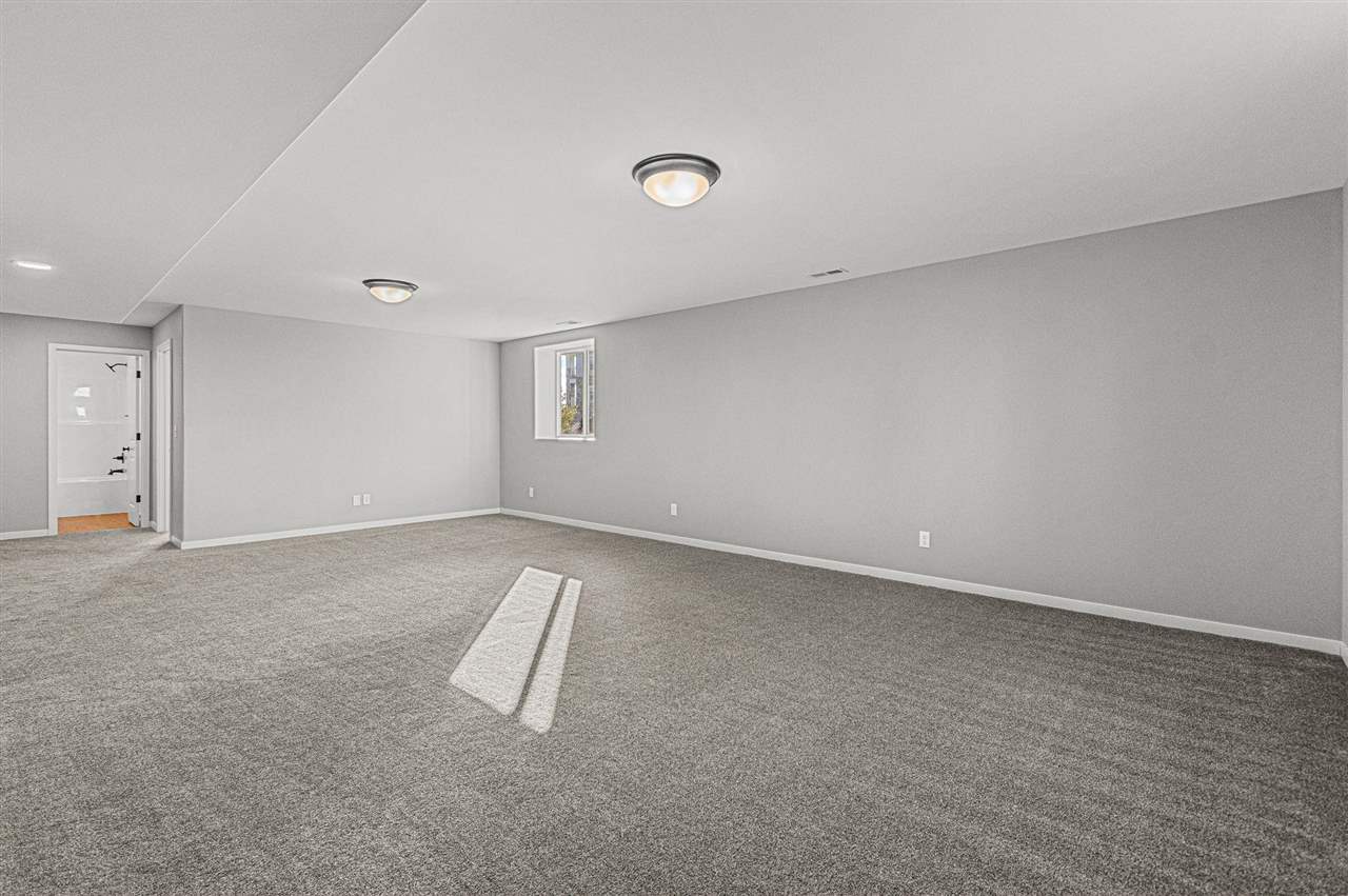 270 Pine Grove Lane Iowa City IA 52446