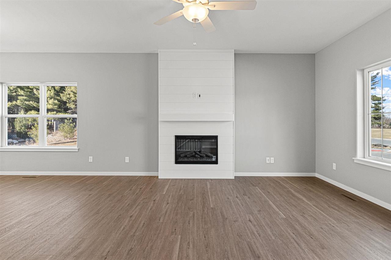 270 Pine Grove Lane Iowa City IA 52446