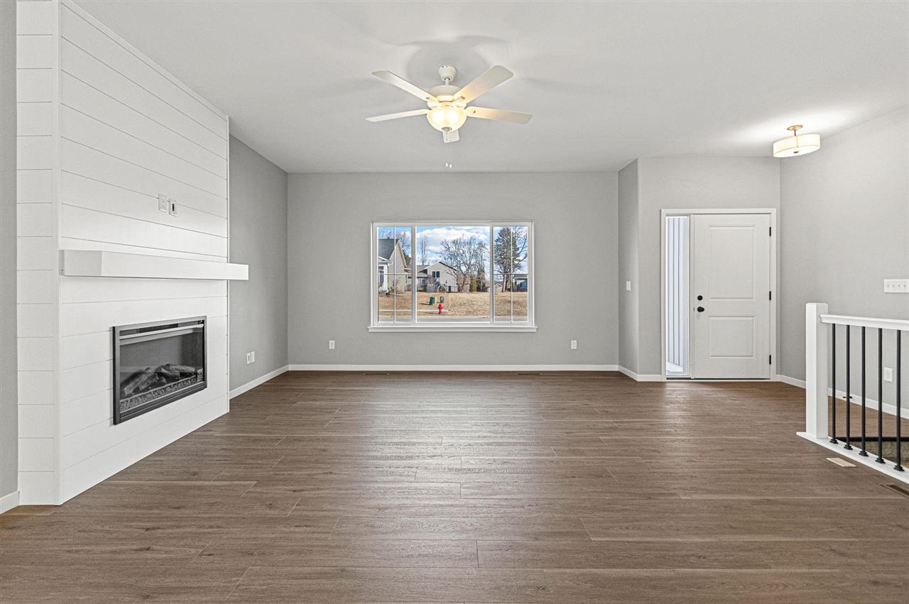 270 Pine Grove Lane Iowa City IA 52446
