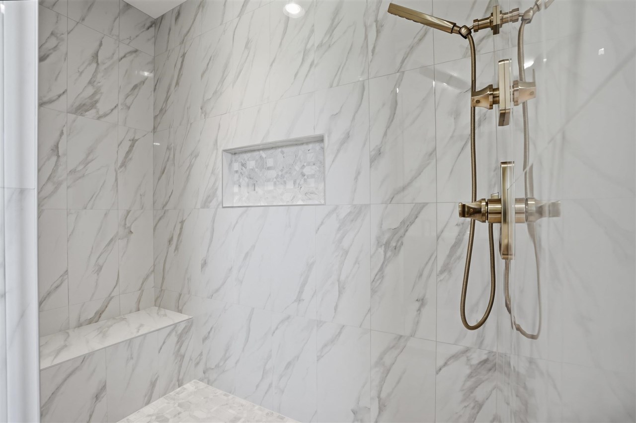 411 Macbride Trail Solon IA 52333