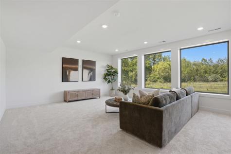 411 Macbride Trail Solon IA 52333