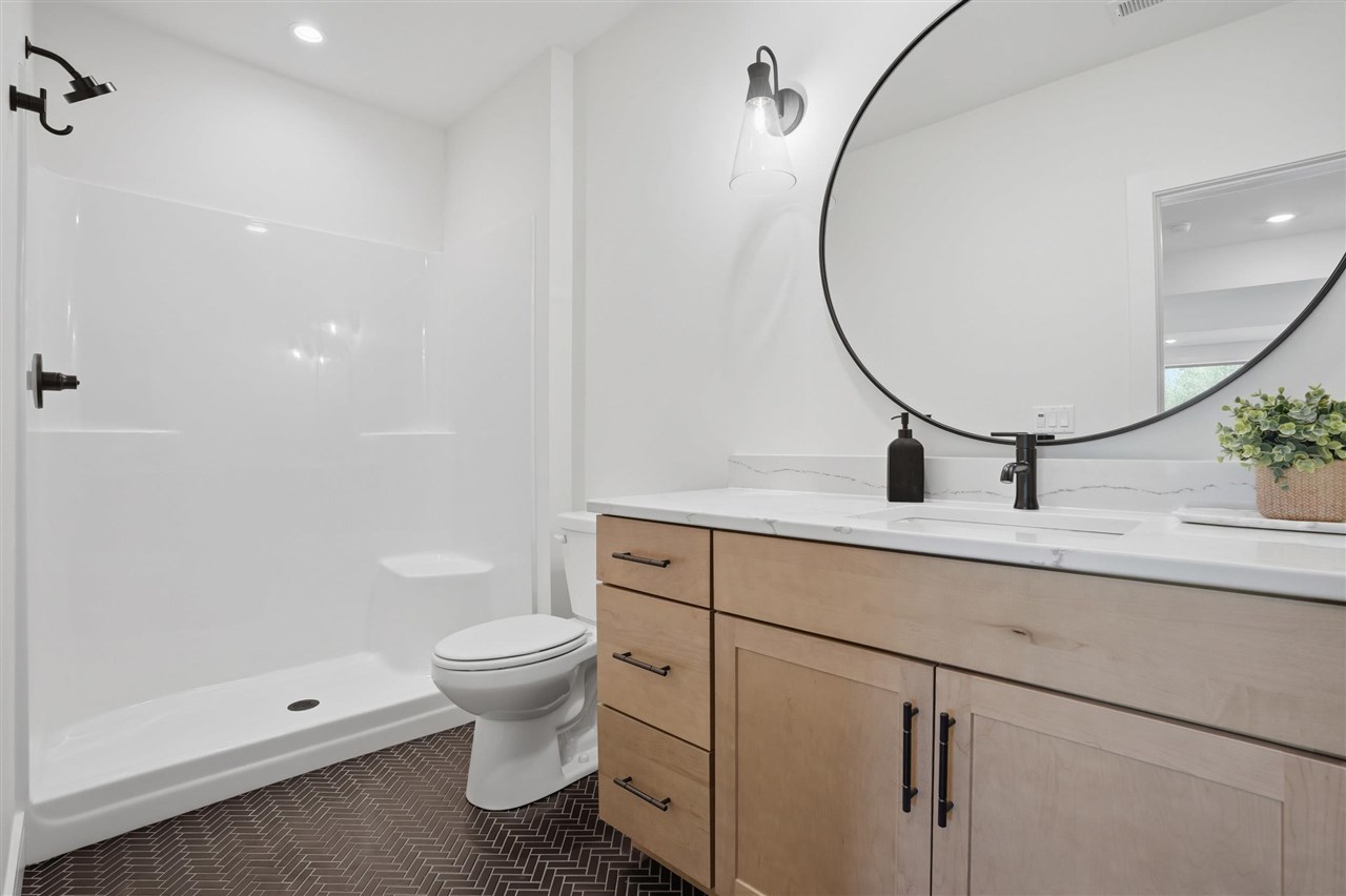 411 Macbride Trail Solon IA 52333