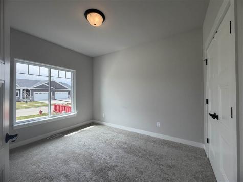 1290 Berkshire Lane North Liberty IA 52317