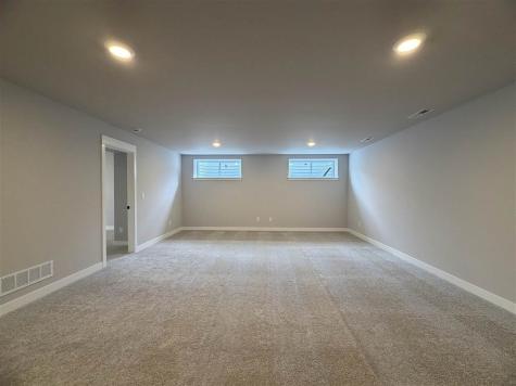 1290 Berkshire Lane North Liberty IA 52317
