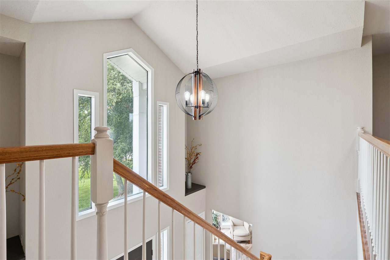 6300 Westwind Road Cedar Rapids IA 52411