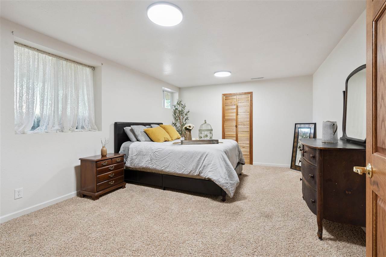 6300 Westwind Road Cedar Rapids IA 52411