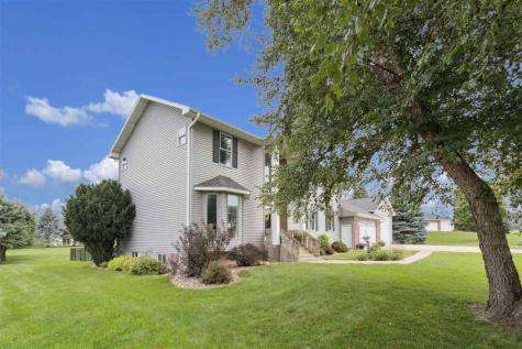 6300 Westwind Road Cedar Rapids IA 52411