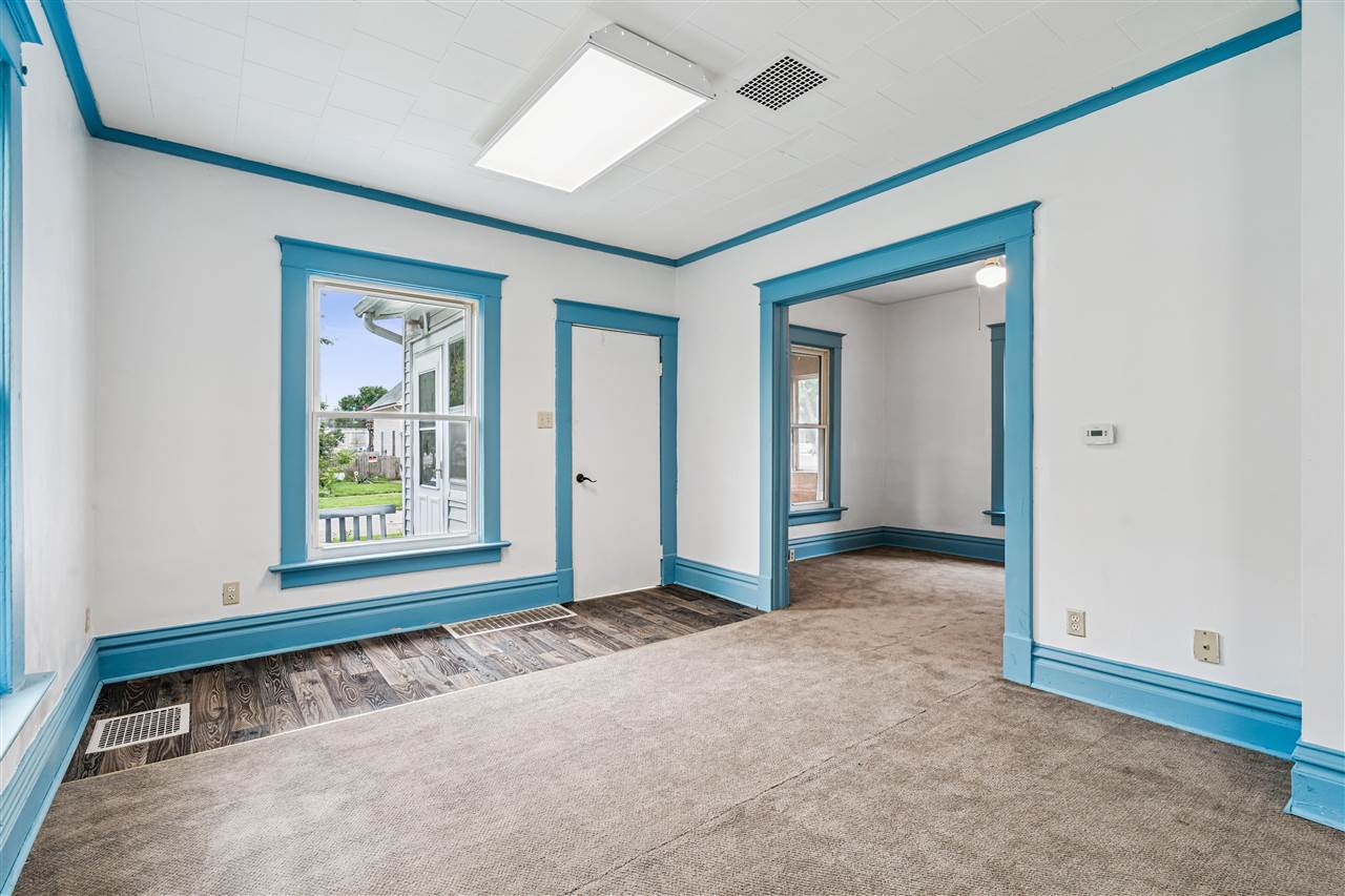 835 10th Street SW Cedar Rapids IA 52404