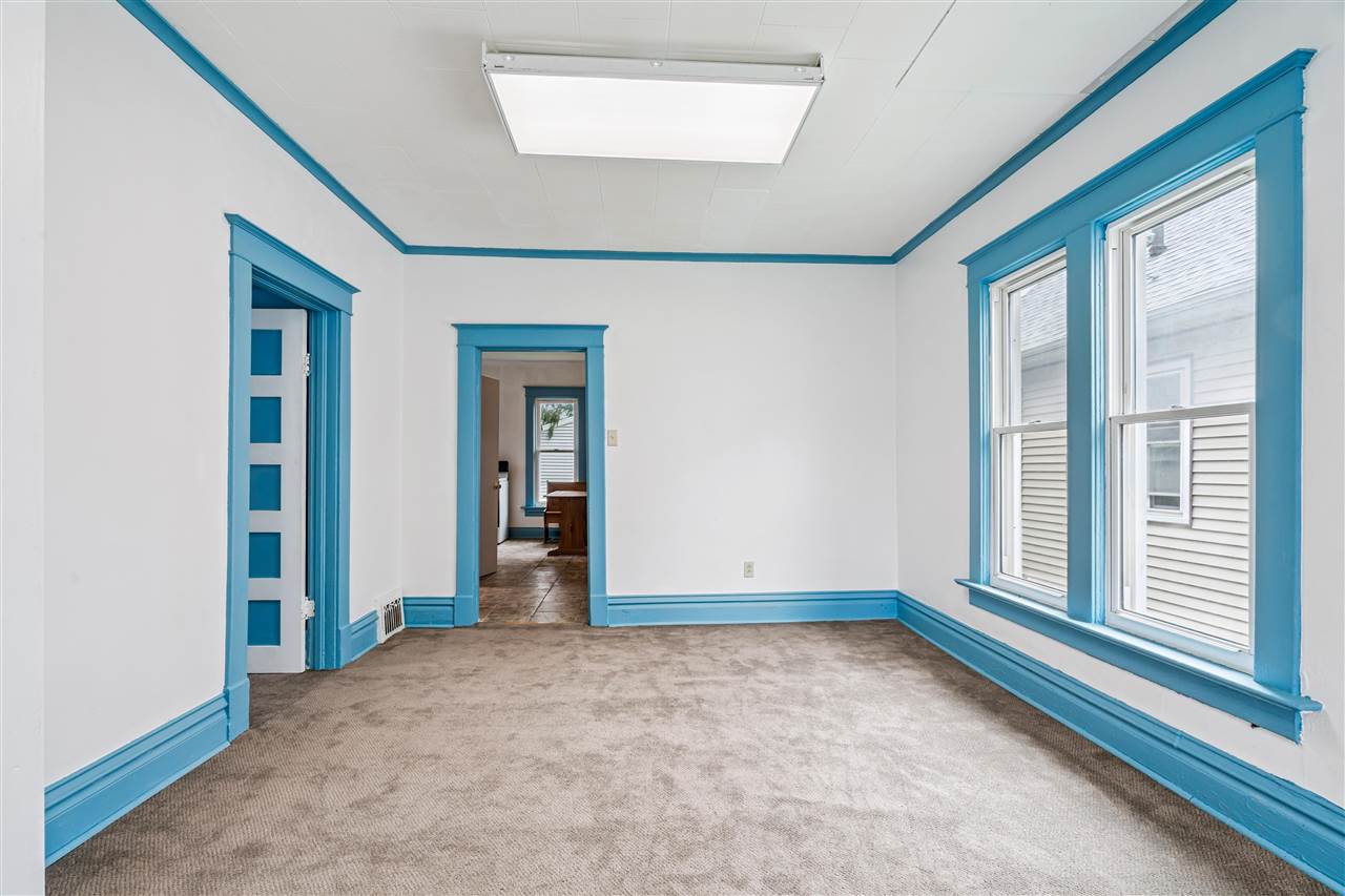 835 10th Street SW Cedar Rapids IA 52404