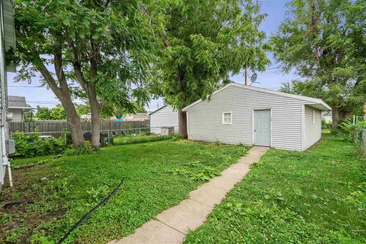 835 10th Street SW Cedar Rapids IA 52404