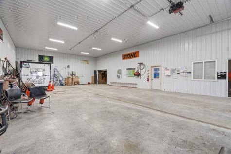 2226 Springville Road Springville IA 52336