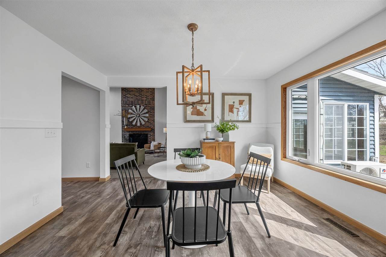 5750 J Street SW Cedar Rapids IA 52404