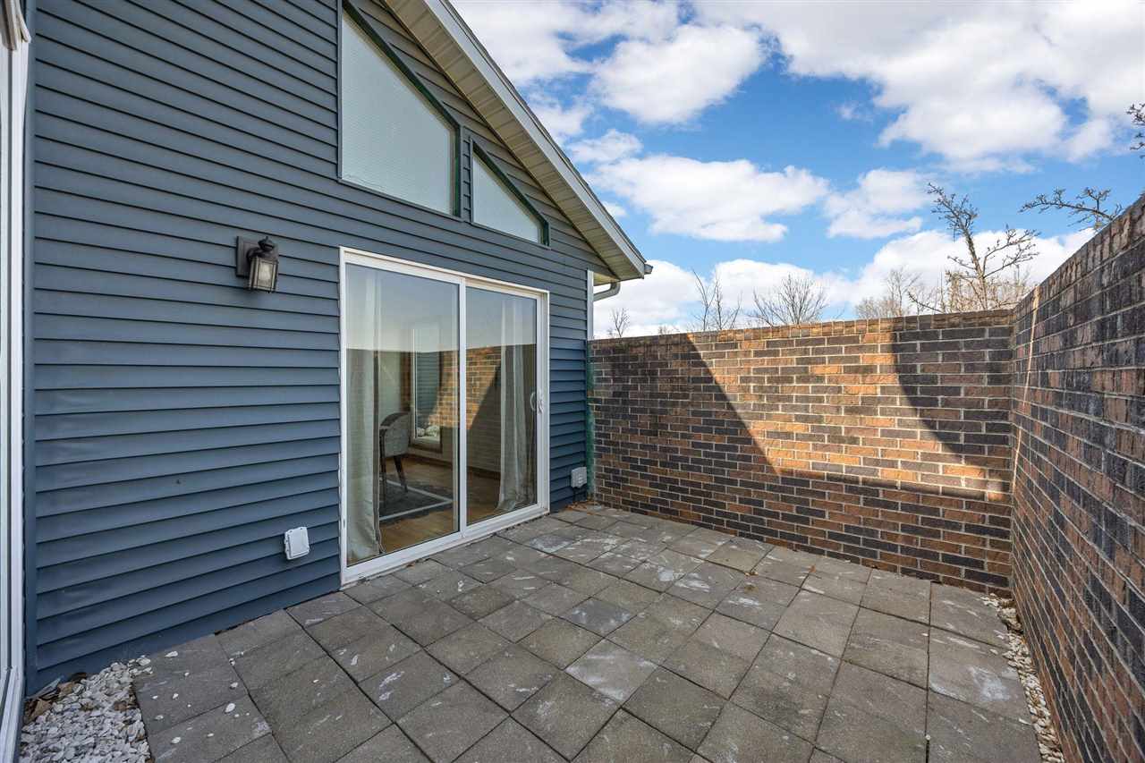 5750 J Street SW Cedar Rapids IA 52404