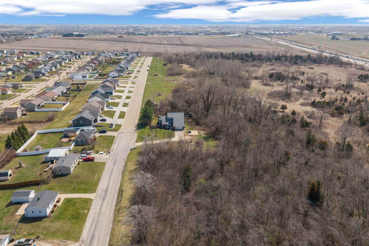 5750 J Street SW Cedar Rapids IA 52404