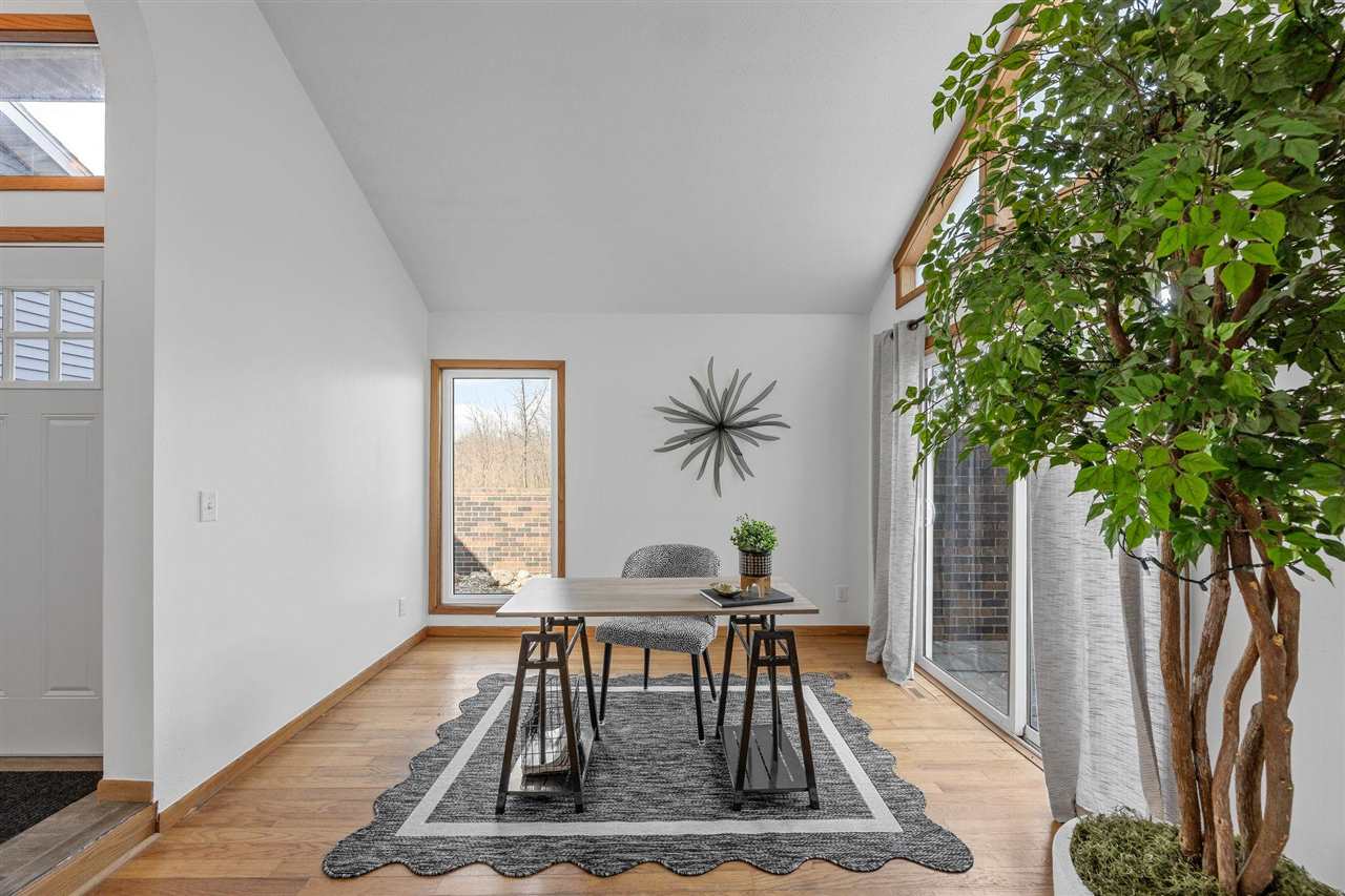 5750 J Street SW Cedar Rapids IA 52404