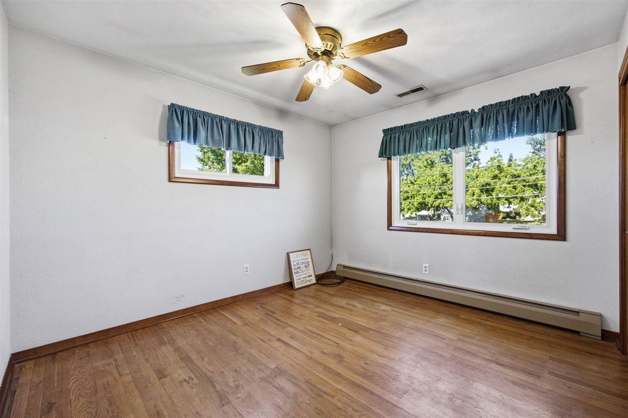 123 Edgewood Road SW Cedar Rapids IA 52404
