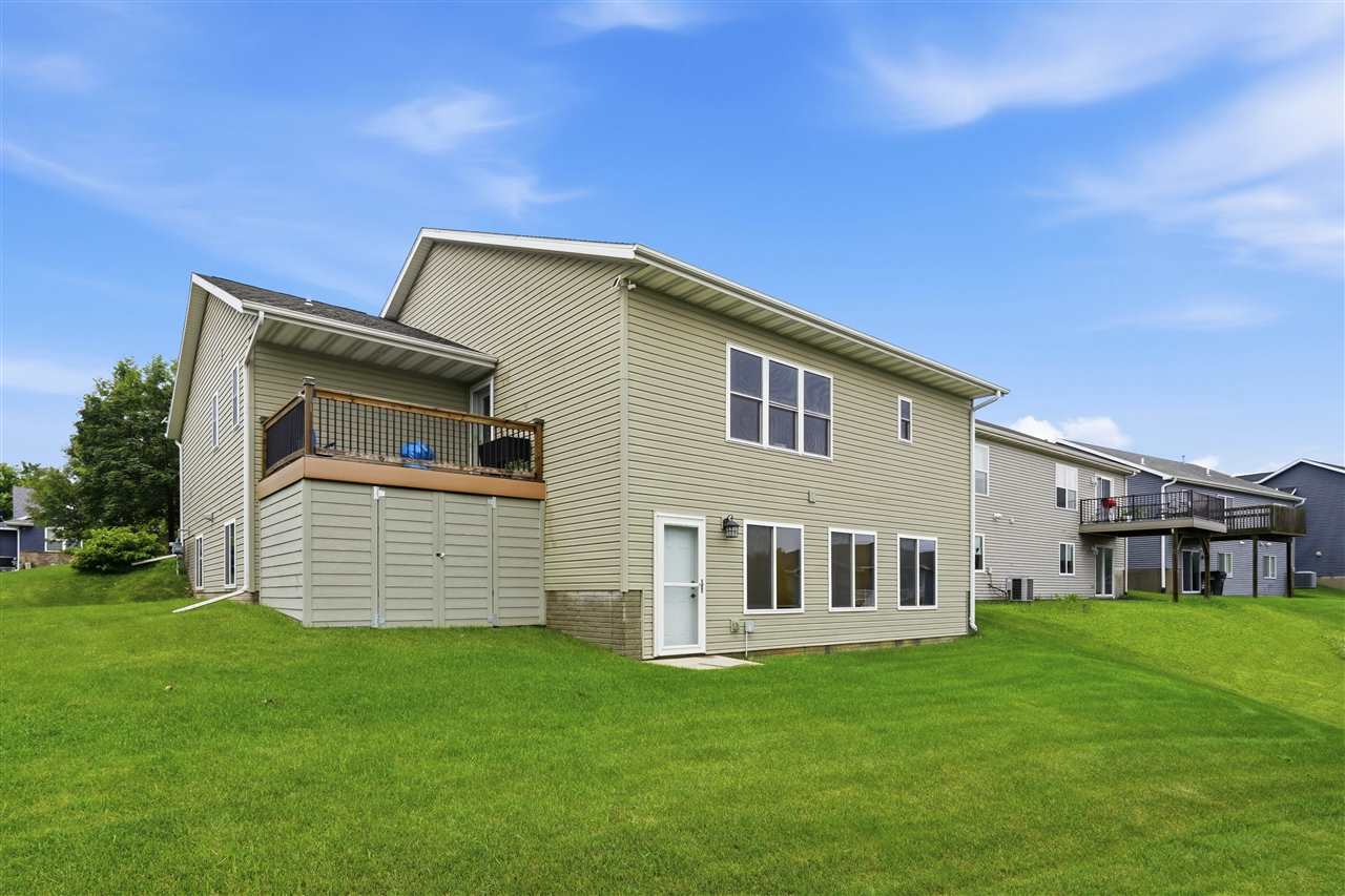 6205 Palmetto Circle SW Cedar Rapids IA 52404
