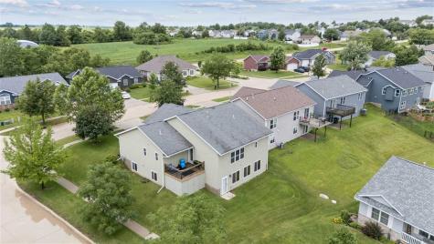 6205 Palmetto Circle SW Cedar Rapids IA 52404