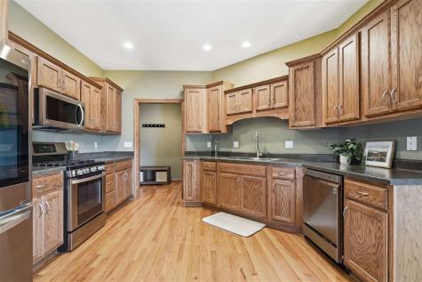 6205 Palmetto Circle SW Cedar Rapids IA 52404